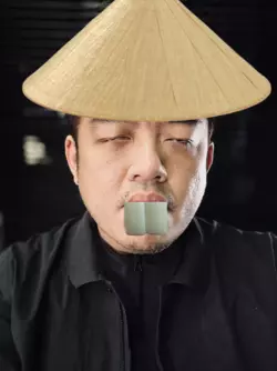 ianmileschingchong.webp