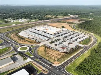 The new Buc-ees gas station in Mississippi.webp