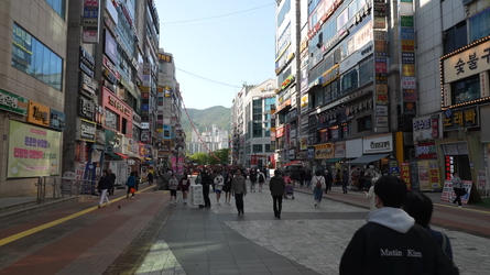 videoframe_648400.webp