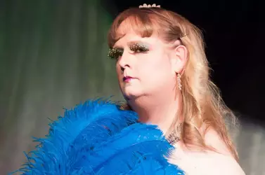 violet deville burlesque p.webp
