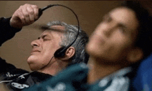 headphones-audio.gif
