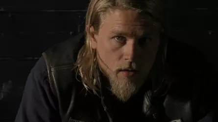 Lindsey or Jax.webp