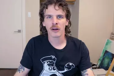 230703-Ian-Jomha-known-iDubbbz-snip-youtube-ac-820p-95ad48.webp