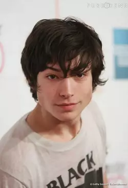 EzraMiller2.webp