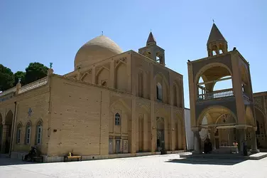 Vank_Cathedral,_Armenian_Quarter,_Esfahan,_Iran.webp