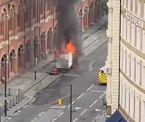 u200ba-van-on-fire-near-king-s-cross-station.webp