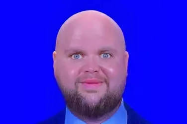 0_Meme-depicting-JD-Vance-as-bald.webp