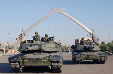 UStanks_baghdad_2003.webp