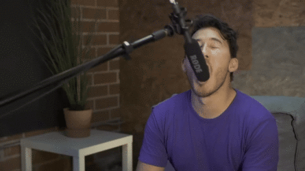 markipliergettingattackedbyhismicfor8actually9seconds-warfstacheinterviewsbloopers-ezgif.com-v...gif