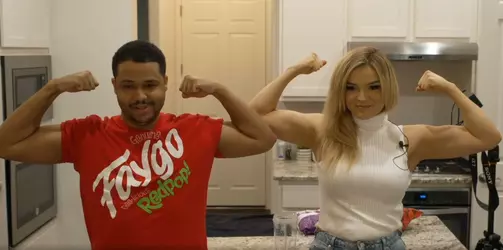 GPFam4dWoAENSAa.webp