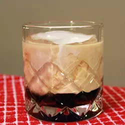 White_Russian_Cocktail.webp