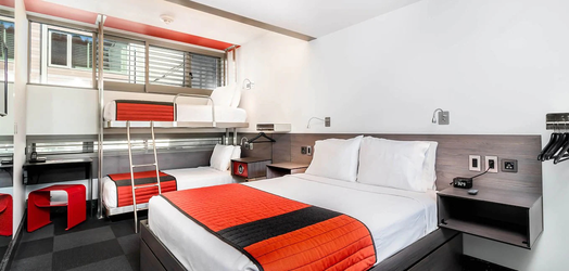 our-hotles-pod-bk.webp