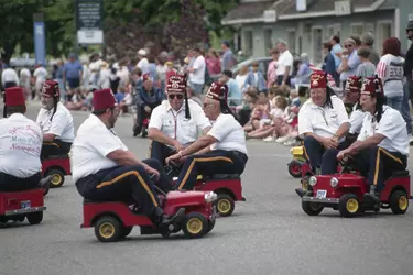 shriners-little-cars-1200x800.webp