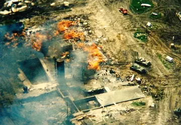 Mountcarmelfire04-19-93-p.webp