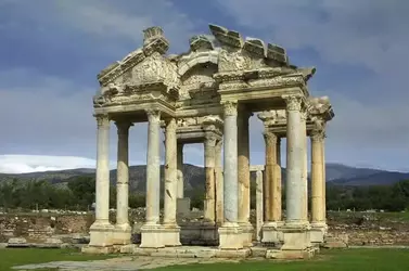 temple of aphrodite.webp