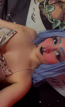 enby-i-thought-this-look-was-the-perfect-blend-of-cute-and-v0-3jbtehhttucf1.webp