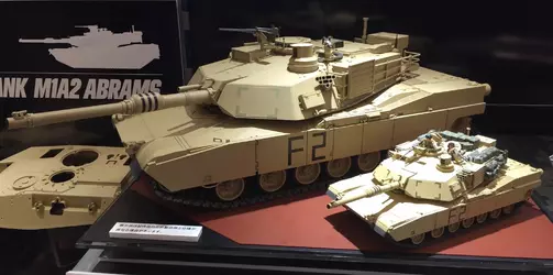 Tamiya-1-16-scale-Abrams-M1A2-3-2309633409 2.webp