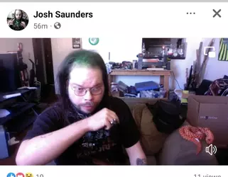 kingcobrajfs green hair.webp