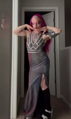 drag-im-so-proud-of-myself-v0-12vnqd4laydf1.webp