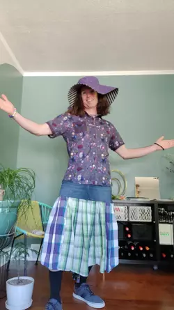 ive-become-the-crazy-purple-lady-v0-xmbtp1g3whef1.webp