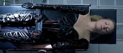 westworld-dolores-robot-skeleton.jpg