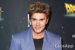 FaceApp_1563444723139.jpg