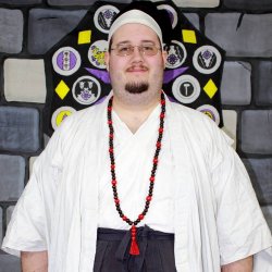 Uji_formal_white.jpg