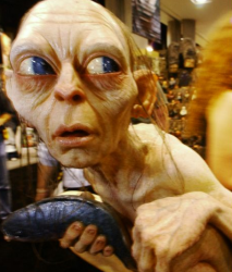 getty_gollum_trump_1000-920x584.jpg_(JPEG_Image,_920_×_584_pixels)_-_2019-07-29_19.35.09.png