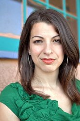 231px-Anita_Sarkeesian_headshot.jpg