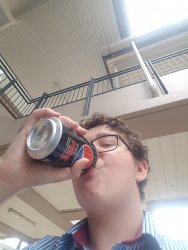 D3tBMKJU8AAxIN9.jpg