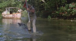 Killer.Crocodile.1989.1080p.BluRay.x264.DTS-FGT.mkv_snapshot_01.20.03_[2019.10.03_19.20.52].jpg