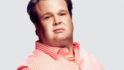 modernfamily_profiles_hero_cam.jpg
