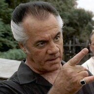 pauliewalnuts