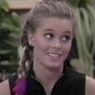 Nicole Eggert