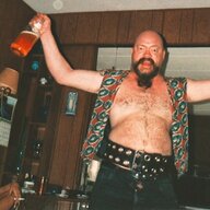 Lester Tasker