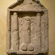 Pompeii Shitposter